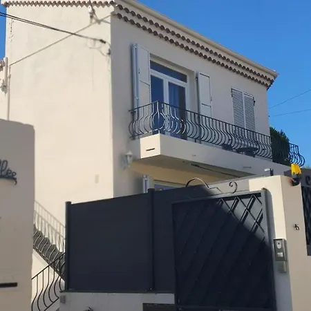 L Ensoleillee Maison 2 Chambres-private House
